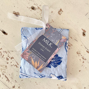 Drawer Scent Sachet Studio Milk Blue Floral