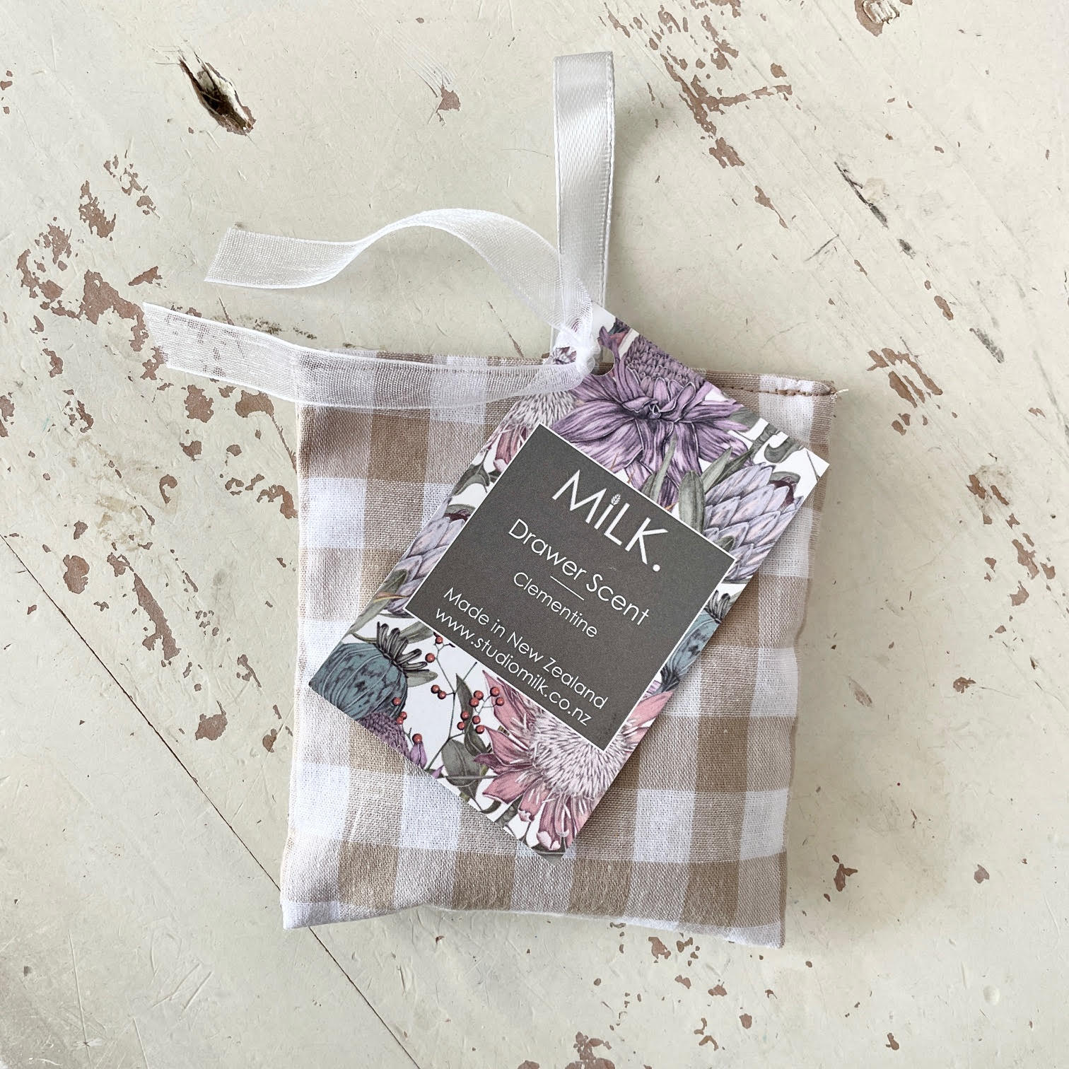 Drawer Scent Sachet Studio Milk Gingham Mocha
